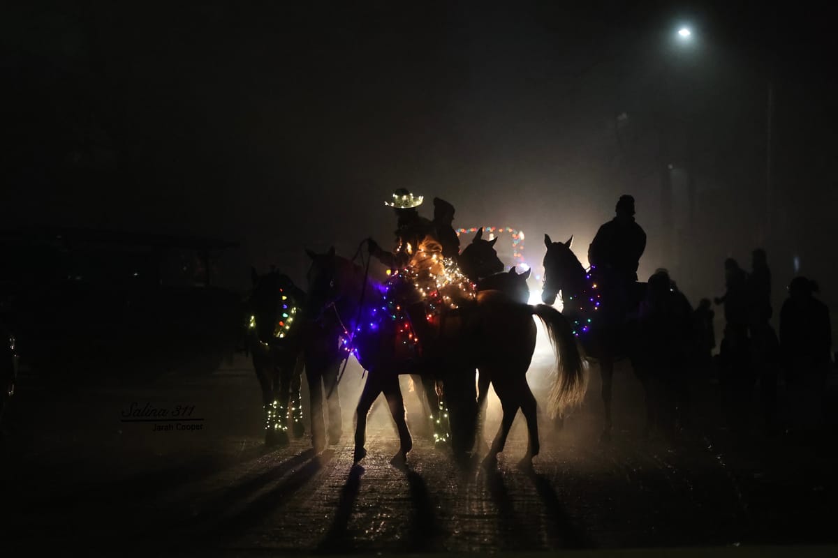 Brookville Christmas Parade (Photo Gallery)