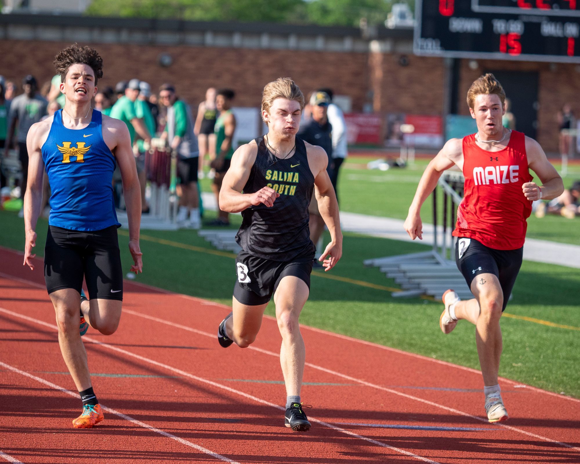 Salina South Girls are AVCTL-I Track and Field Champions! (Photo Gallery)