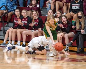 Central Girls Defeat Crosstown Rival South 51-36