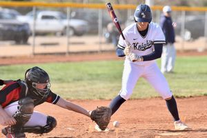 Sacred Heart sweeps Ell-Saline (Photo Gallery)