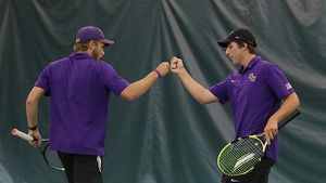 KWU Men's Tennis Beats Ottawa 6-1 to Earn No. 3 Seed in KCAC Tournament