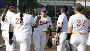 KWU Softball Drops Doubleheader to Sterling