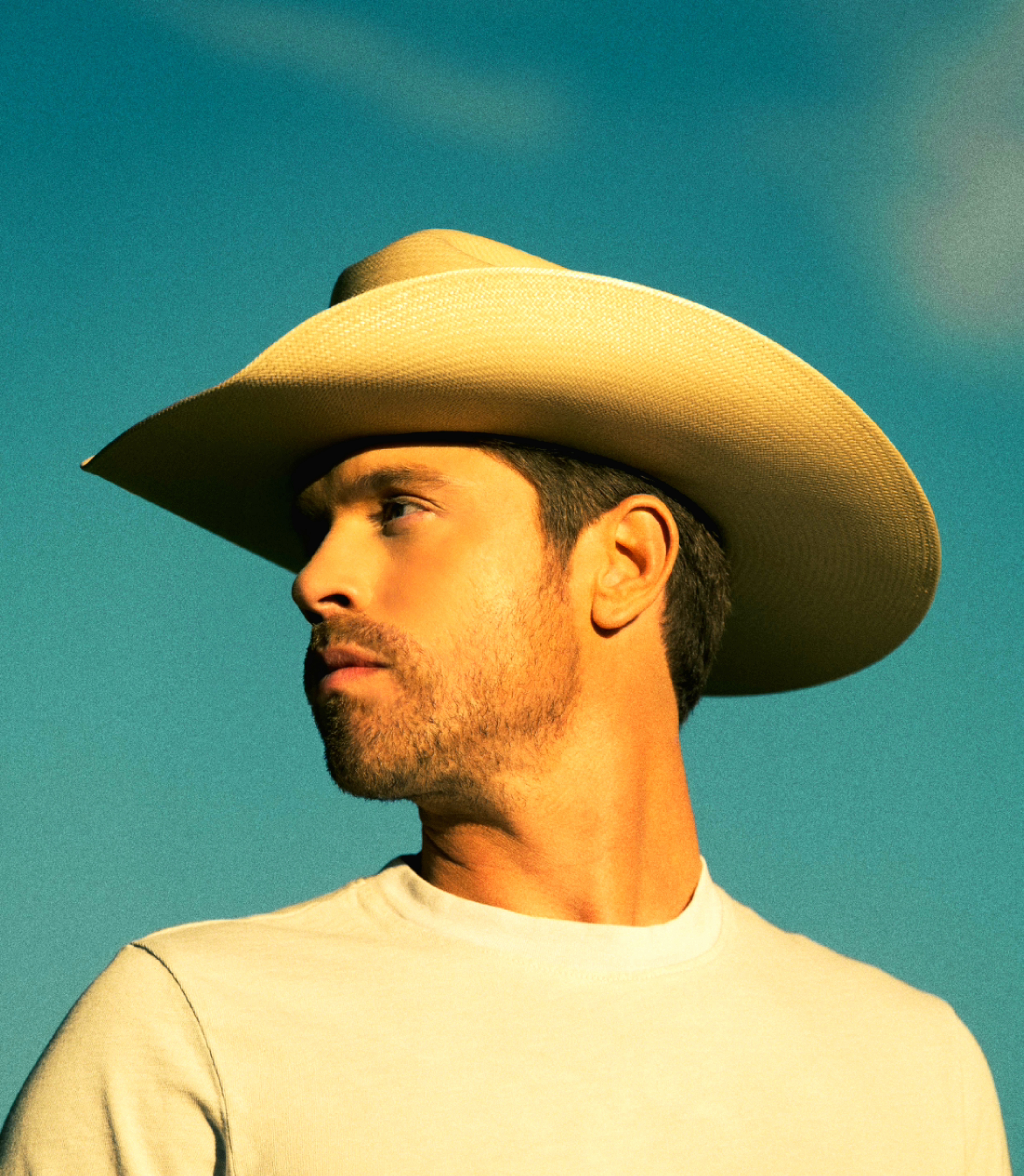 Dustin Lynch Playing Stiefel Theatre