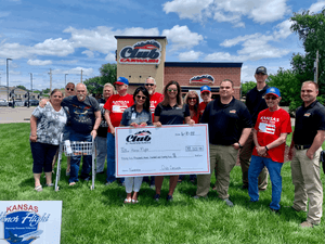 Local Fundraiser Presents $32,000 to Kansas Honor Flight