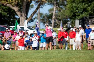 Karrie Webb Leads Senior Championship Ahead of Final Day