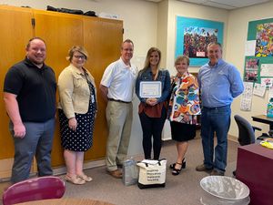 Mrs Crowther Receives Teaching Award