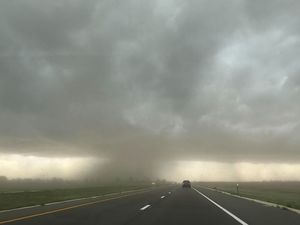 Storm Pictures & Reports from Tuesday, May 9