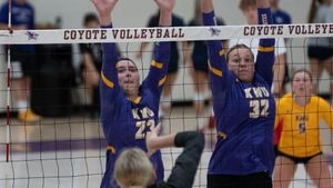 KWU Women’s Volleyball Makes it 12 Straight, Downing Eagles in Straight Sets