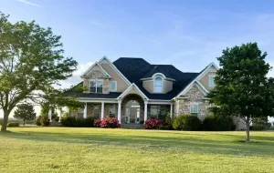 Home of the Day: Luxury Estate on 77 Acres – A Rare Opportunity in Salina