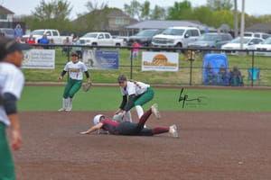 Lady Cougars Sweep Stangs (Photo Gallery)