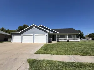 Spacious South Salina Ranch Near Coronado Elementary – 4 Bed, 3 Bath, $379,000