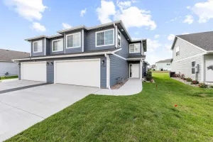 AeroPlains New Construction – Modern 3-Bed, 3-Bath Home in Salina