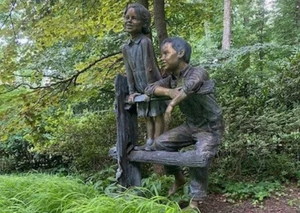 Lakewood Park Welcomes New Artwork Gifted by Bill and Linda Graves