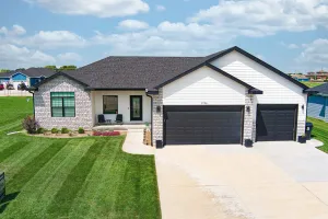 Home of the Day: Luxury, Space, and Lake Access: Discover This Move-In Ready Gem in South Salina