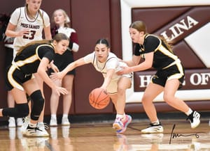 Lady Mustangs Spread Holiday Cheer with Win Over the Newton Railers (Photo Gallery)